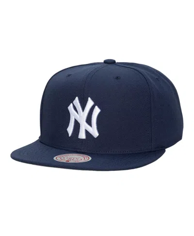 Mitchell & Ness Men's And Women's Navy New York Yankees Side Logo Snapback Hat In Blue