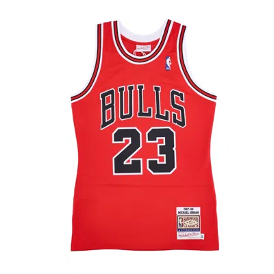 Mitchell & Ness Men's Basketball Nba Authentic Jersey Hardwood Classics No 23 Michael Jordan 1997-98 Chibul Road Red
