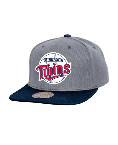 Mitchell & Ness Men's Gray Minnesota Twins Cooperstown Collection Basic Flip Snapback Hat