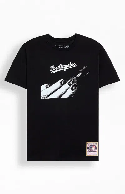 Mitchell & Ness Men's Mlb La Dodgers Painted Nails T-shirt In Black