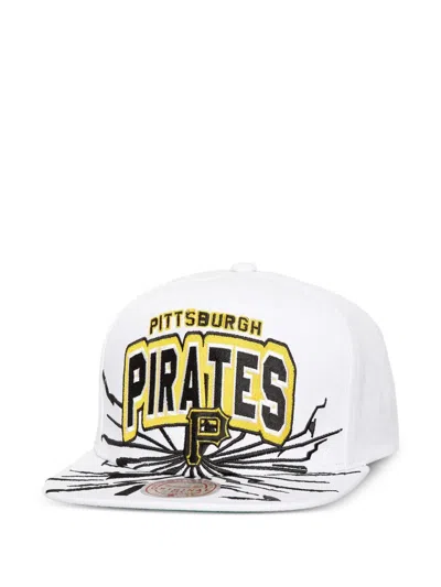 Mitchell & Ness Mlb Graphic-embroidered Snapback Cap In White