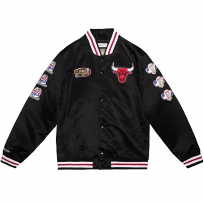 Mitchell & Ness Nba Chicago Bulls Champ City Satin Jacket In Black