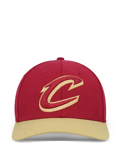 Mitchell & Ness Nba Cleveland Cavaliers Team Stretch Snapback Cap In Red