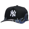 Mitchell & Ness New York Yankees  Yankees Hot Head Pro Pinch Cap In Black