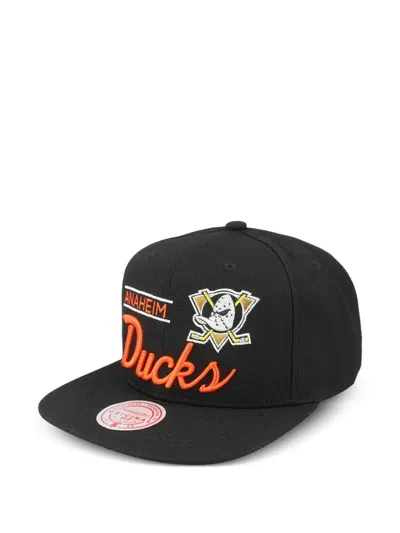 Mitchell & Ness Nhl Retro Lock Up Embroidered Baseball Cap In Black