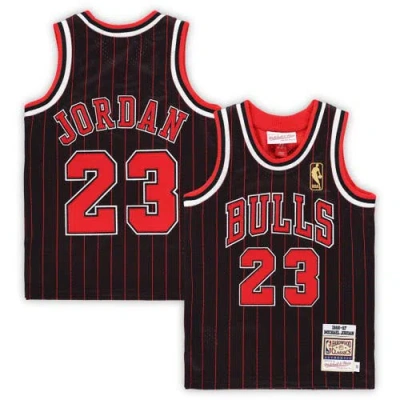 Mitchell & Ness Kids' Toddler  Michael Jordan Black Chicago Bulls 1996/97 Hardwood Classics Authentic Jerse