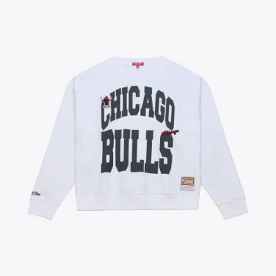 Mitchell & Ness White Chicago Bulls Lightweight Block Letter Sweatshirt