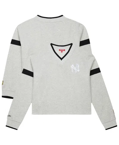Mitchell & Ness Women's Heather Gray New York Yankees Cooperstown Collection V-neck Cropped Toggle Sweatshirt