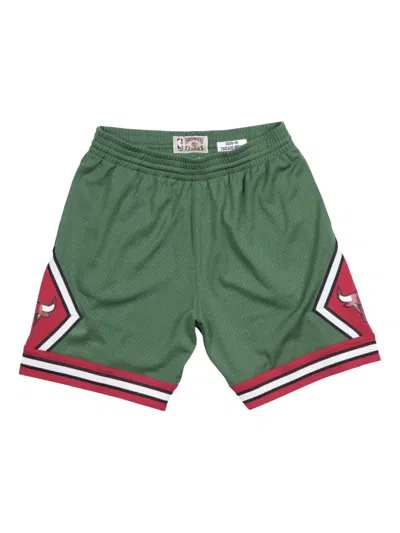 Mitchell & Ness X Nba 2008-09 Chicago Bulls Swingman Shorts In Green