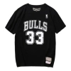 Mitchell & Ness X Nba Chicago Bulls T-shirt 'scottie Pippen 33' In Black