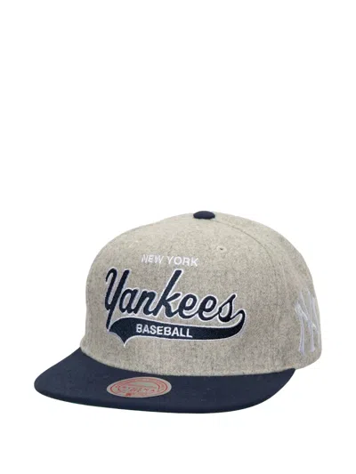 Mitchell & Ness Yankees-embroidered Baseball Cap In Gray