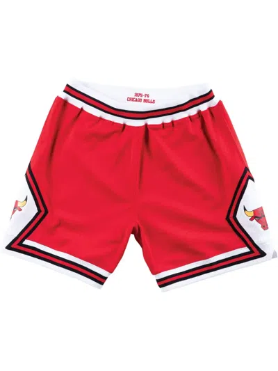 Mitchell & Ness 1975/76 Chicago Bulls Authentic Road Basketball Shorts In Red