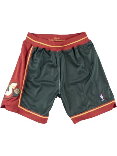Mitchell & Ness 1995/96 Hardwood Classics "seattle Supersonics" Shorts In Green