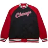Mitchell & Ness Chicago Bulls Double Clutch Lw Satin Jacket In Black