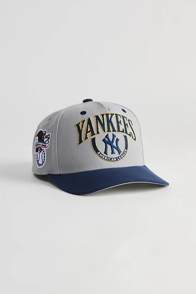 Mitchell & Ness Crown Jewels Pro New York Yankees Snapback Hat In Grey, Men's At Urban Outfitters In Gray
