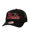 Mitchell & Ness Men's Black Chicago Bulls Script Sidepatch Trucker Adjustable Hat In Black