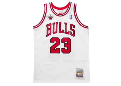Pre-owned Mitchell & Ness Men's  Chicago Bulls 199899 Michael Jordan Authentic Jersey In White