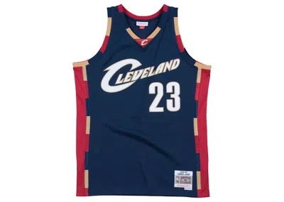 Pre-owned Mitchell & Ness Men's  Cleveland Cavaliers Alternate 200809 Lebron James Swingman Jersey In Navy Blue