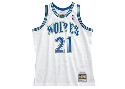 Pre-owned Mitchell & Ness Men's  Kevin Garnett Minnesota Timberwolves 199596 Swingman Jersey In White