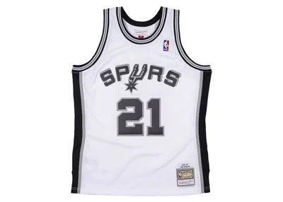 Pre-owned Mitchell & Ness Men's  San Antonio Spurs 199899 Tim Duncan Swingman Jersey In White