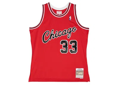 Pre-owned Mitchell & Ness Men's  Scottie Pippen Chicago Bulls Alternate 200304 Nba Jersey In Red