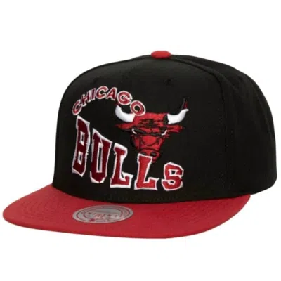 Mitchell & Ness Men's Nba Chicago Bulls Crooked Path Snapback Cap In Black