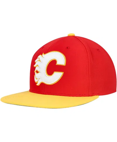 MITCHELL & NESS MITCHELL NESS MEN'S RED CALGARY FLAMES CORE TEAM GROUND 2.0 SNAPBACK HAT