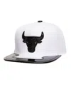Mitchell & Ness Men's White Chicago Bulls Day 11 Snapback Hat In White
