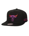 Mitchell & Ness Men's White/purple Chicago Bulls Core Snapback Hat In White,purple