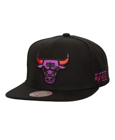 Mitchell & Ness Men's White/purple Chicago Bulls Core Snapback Hat In White,purple