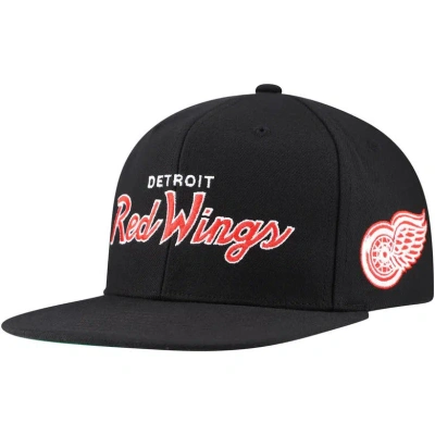 Mitchell & Ness Men's  Black Detroit Red Wings Core Team Script 2.0 Snapback Hat