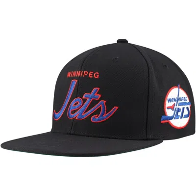 Mitchell & Ness Men's  Black Winnipeg Jets Core Team Script 2.0 Snapback Hat