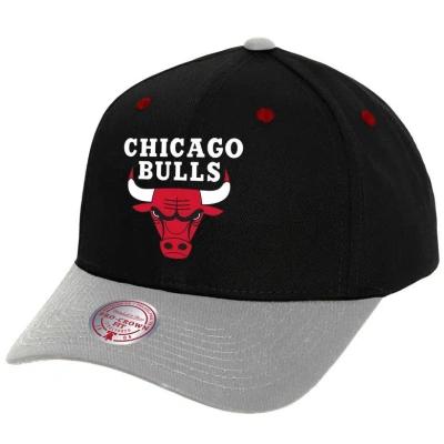 Mitchell & Ness Men's  Black, Gray Chicago Bulls Pro Crown Adjustable Hat In Black,gray