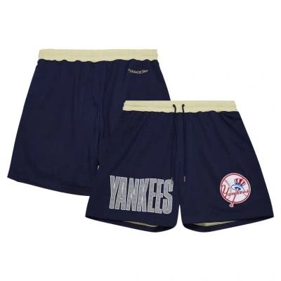 Mitchell & Ness Men's  Navy New York Yankees Og 2.0 Fashion Shorts