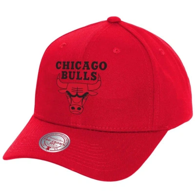 Mitchell & Ness Red Chicago Bulls Fire Red Pro Crown Snapback Hat