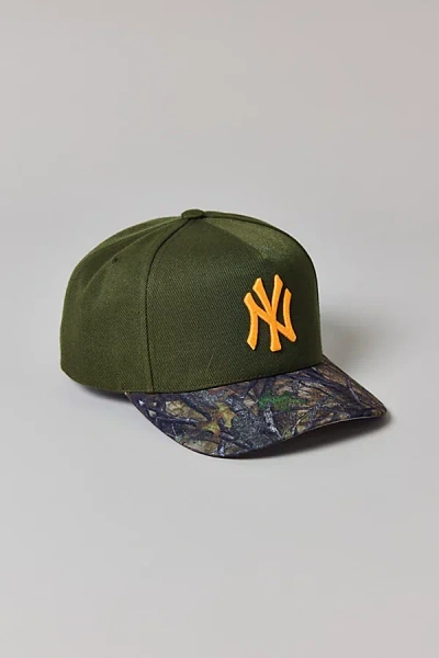 Mitchell & Ness Mlb New York Yankees Camo Pro Hat In Green/camo, Men's At Urban Outfitters