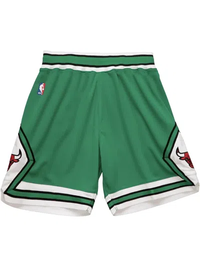 Mitchell & Ness Nba 08 "bulls" Authentic Shorts In Green