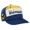 MITCHELL & NESS YOUTH MITCHELL & NESS WHITE/NAVY MICHIGAN WOLVERINES RETRO SPORT COLOR BLOCK SCRIPT SNAPBACK HAT
