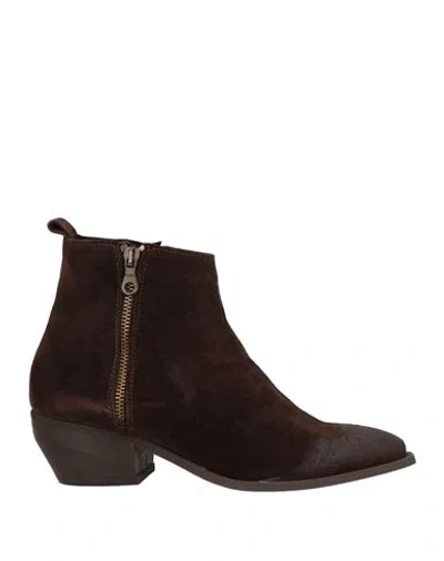 Mi/to 86 Woman Ankle Boots Dark Brown Size 8 Leather
