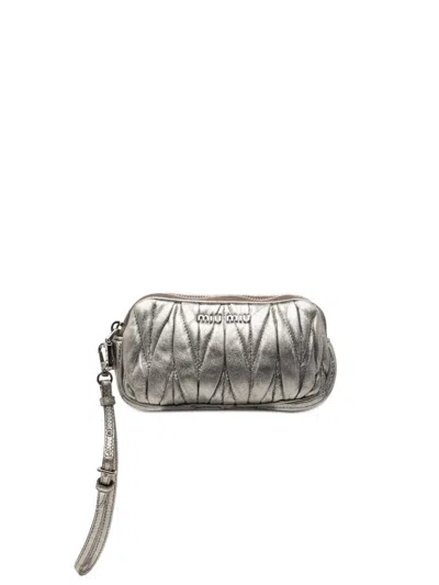 Pre-owned Miu Miu 2000-2010 Matelasse Metallic Nappa Double Zip Pouch In Silver