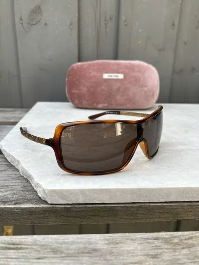 Pre-owned Miu Miu 2000s  Sunglasses Y2k Shield Gold Smu 10h Visor Overs In Brown