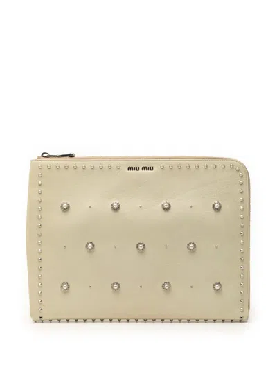 Pre-owned Miu Miu 2010-2026 Faux Pearl Studded Leather Clutch Bag In White