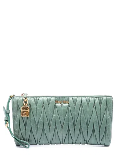 Pre-owned Miu Miu 2010-2026 Matelasse Nappa Clutch Bag In Green