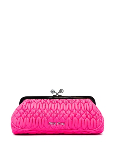 Pre-owned Miu Miu 2010-2026 Matelasse Nappa Kiss Lock Frame Clutch Bag In Pink