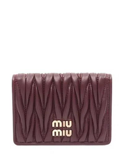 Pre-owned Miu Miu 2020s Matelassé Leather Wallet In Red