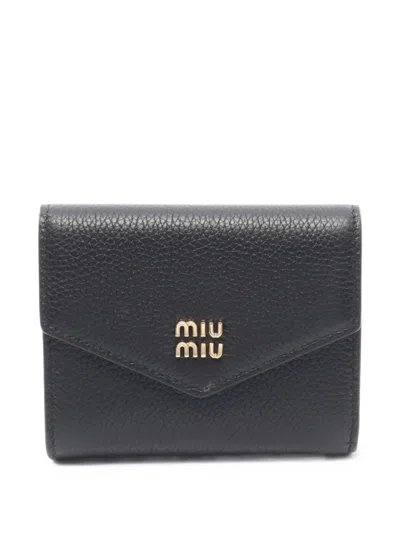 Pre-owned Miu Miu 2020s Vit Daino Trifold Wallet In Black