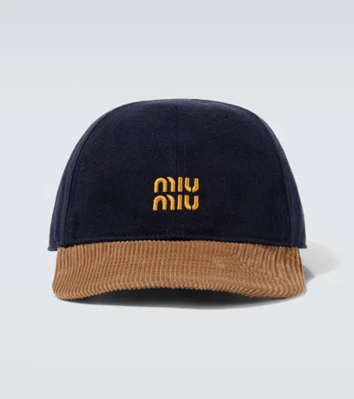 Miu Miu Baseballcap Aus Denim Und Cord In Blau