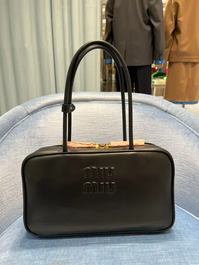 Miu Miu Beau Leather Handbag In Black
