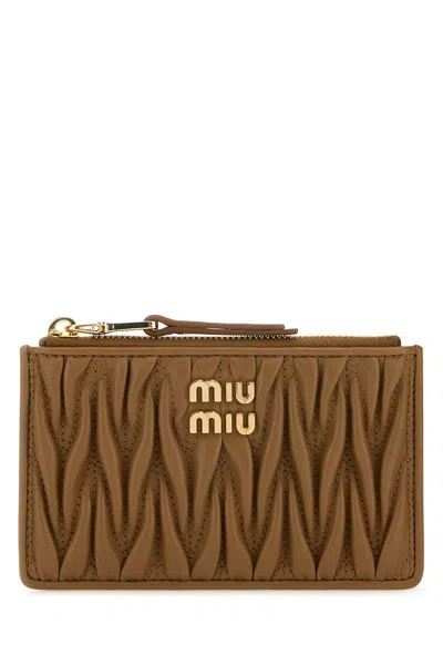 Miu Miu Biscuit Leather Card Holder In Brown