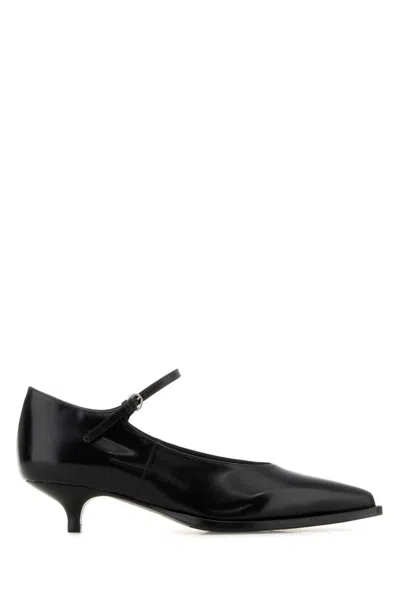 MIU MIU BLACK LEATHER PUMPS